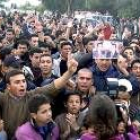 Cientos de vecinos de Alhucemas protestan airados por el bloqueo de la ayuda humanitaria