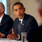 Obama y el vicepresidente Joe Biden en una reunión de Gabinete en la Casa Blanca.