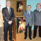 Ramos y Palazuelo, en el centro, junto a los jueces de Angustias y Vera Cruz.