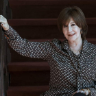 la actriz Concha Velasco encarna a Carmen Orozco, protagonista de la serie.