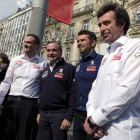 Sainz y Després, en el centro, correrán el Dakar para Peugeot.