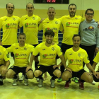 Equipo del Luna Seguridad que disputa la Liga Veteranos de León de fútbol sala. DL