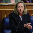 Nadia Calviño en la sesión de control en el Congreso, ayer. ZIPI