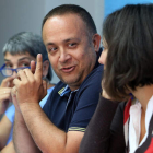 María Luisa González Santín, Gerardo Álvarez Courel y Helena Castellano, ayer.