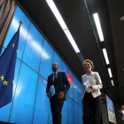 Charles Michel y Ursula von der Leyen ayer, tras la cumbre. YVES HERMAN
