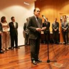 El consejero de Economía, Tomás Villanueva, presentó el nuevo sistema de fidelización del comercio