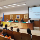 Foto del acto académico celebrado en el Campus berciano. DL