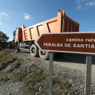 Mejorar los accesos a Peñalba, una vieja reivindicación