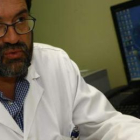 Manuel Ángel Rodríguez Prieto, jefe del Servicio de Dermatología.