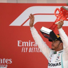 Lewis Hamilton (Mercedes) gana el GP de España y suma el quinto doblete para Mercedes.
