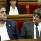 Puigdemont y Junqueras, en una imagen del pasado 26 de octubre. ANDREU DALMAU