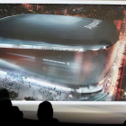 Florentino Pérez, en el acto de presentación del proyecto elegido para la remodelación del Bernabéu.