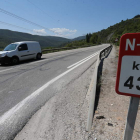 La Nacional 120 es la principal comunicación entre el Bierzo y Orense, que se convertirá en la A-76. ANA F. BARREDO