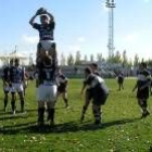 El Pasgon Play León juvenil tuvo que completar la plantilla con cadetes