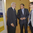 Agustín Álvarez, Antonio María Saez  Aguado y José María Pino.