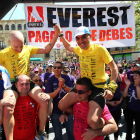 Paco y Javi, a su llegada a la meta de León en el último maratón