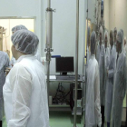 El consejero Villanueva visitó las instalaciones de Laboratorios Ovejero.