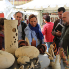 La concejal de Comercio y Consumo, junto al edil de Cultura, inauguraron la feria.