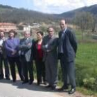 El alcalde roblano  y las autoridades visitaron los terrenos de La Debesa en Llanos de Alba