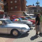 Algunos de los vehículos expuestos.