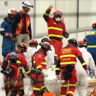 Brigadas de Espana y México durante las operaciones de rescate.