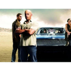 Paul Walker, Vin Diesel, Jordana Brewster y Michelle Rodríguez, en una imagen promocional de Fast & Furious 5.