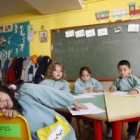 Una de las aulas del Hogar de la Esperanza, con niños gitanos y de otras nacionalidades