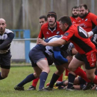 El XV berciano derrotó a Santiago en la primera jornada.