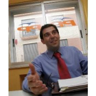 Francisco Javier Gómez en su despacho de la sede del PP en San Andrés, totalmente renovada