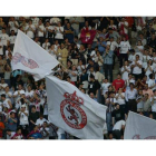 Los aficionados de la Cultural vuelven a estar ilusionados con su equipo. El club leonés pone en marcha la captación de socios por la provincia.