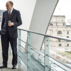Enrico Letta, durante su encuentro con la canciller alemana, Angela Merkel, en Berlín.