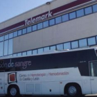 La unidad móvil se desplazó hasta las oficinas de Telemark, en Onzonilla.