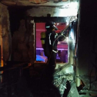 Estado en el que quedó la habitación donde comenzó el fuego. DL