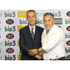 El nuevo entrenador de la Ponferradina, Carlos Terrazas, ayer durante su presentación como nuevo entrenador. L. DE LA MATA
