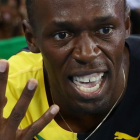 Usain Bolt celebra el triunfo con Jamaica en el relevo 4 x 100 en los Juegos de Río .