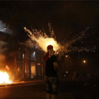 Parte del Congreso de Paraguay en llamas tras las protestas de los manifestantes.