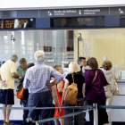 Despacho de billetes en la estación de Renfe de León.