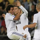 Ronaldo celebra, junto a Marcelo y Pepe, el segundo gol que marcó al Villarreal.