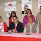 Joaquín Prieto junto a algunos de los integrantes de la lista de IU