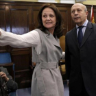 Montserrat Gomendio, en su época como secretaria de Estado de Educación, junto al ministro José Ignacio Wert.