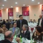 Joaquín Otero con militantes y simpatizantes del Bierzo en la cena
