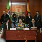 Fernández Renedo y Castellanos, en el centro, durante la rueda de prensa