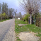 Imagen de la carretera que une Villaverde de Arriba y Manzaneda de Torío antes de las obras y como quedó después de los trabajos.
