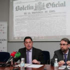 Marcos Martínez y Roberto Soto, en la presentación del servicio de la Biblioteca Regional.