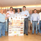 El Ayuntamiento acoge la presentación del festejo del toro. DL