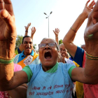 La manifestación de la risa se produce los primeros domingos de cada mes en Bhopal. SANJEEB GUPTA