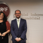 Ignacio Fernández-Huertas, director de la División de Análisis Presupuestario, y Esther Gordo. SERGIO PÉREZ