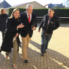 Gloria Pérez y Guillermo García, en primer plano. Pedro Muñoz y Monserrat Corral, al fondo.