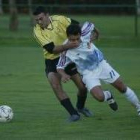 El San Francisco conquistó la victoria en su debut liguero ante un Paramés que dejó una buena imagen