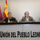 Valderas, García Bayón, Chamorro y Santos Reyero, en la asamblea.